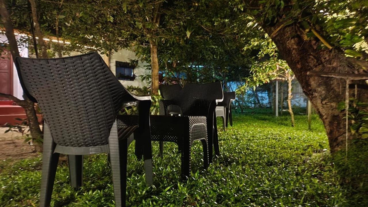 Marari Adonis Beach Villa Mararikulam Exterior foto